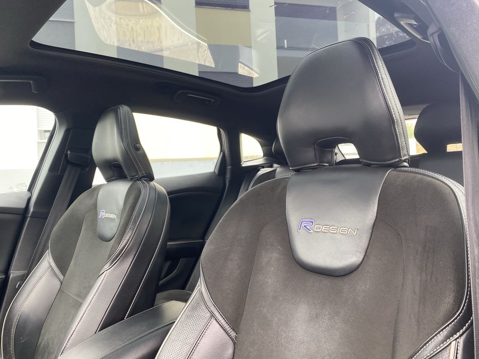 Volvo v40 R-Design