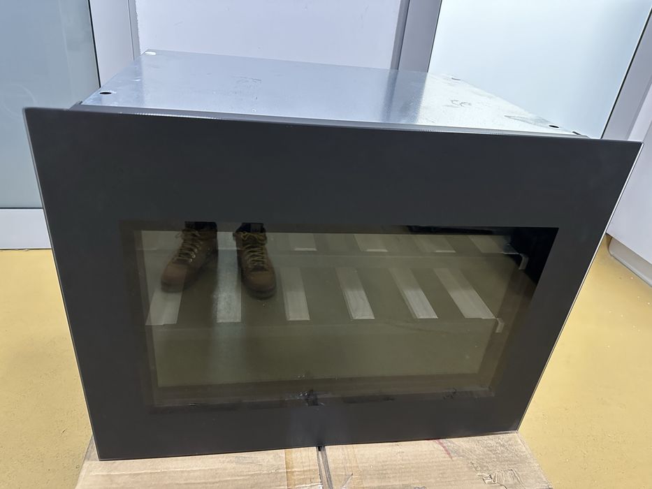 Nowy piekarnik konwekcyjno parowy  AEG TP9SB83FAT BlackMat
