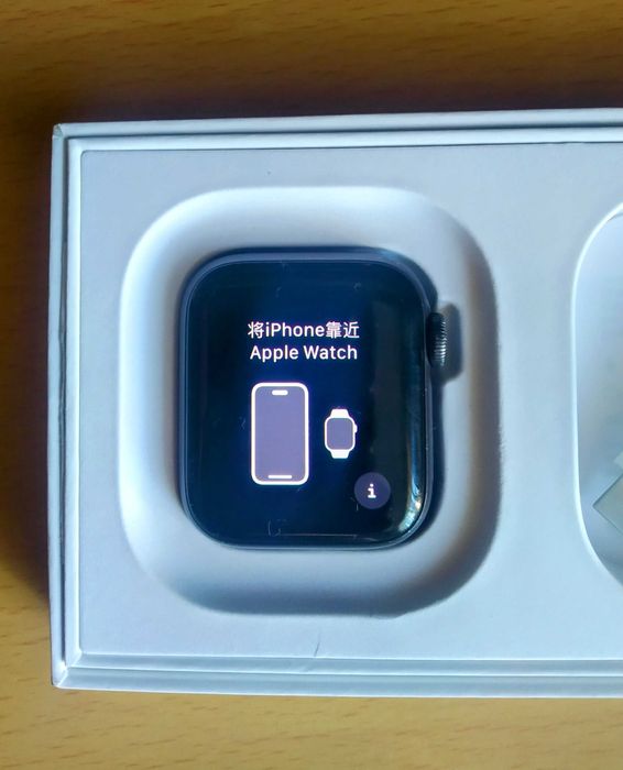Apple Watch Se 2, без ремешка, б/в, оригілальні, діагональ 40