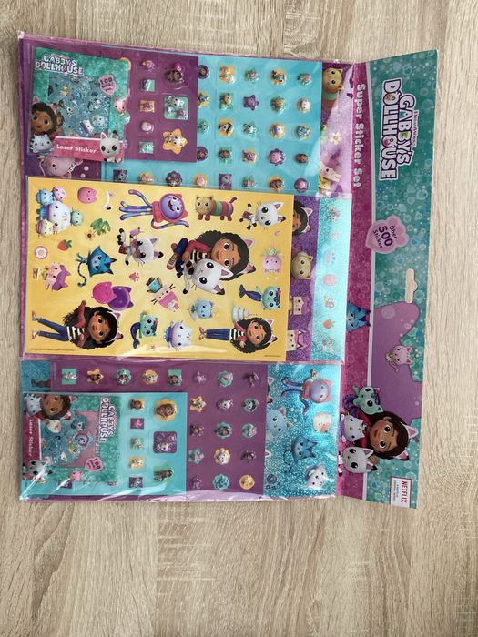 Duży zestaw naklejek koci domek gabi ponad 500