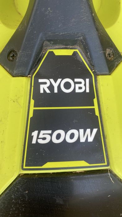Corta-relvas elétrico RYOBI 1500W