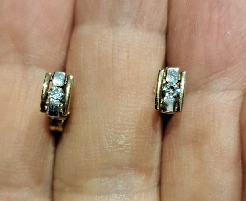 Złote kolczyki z dwukolorowego złota z cyrkonią 333