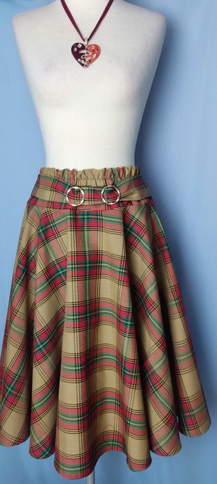 Spódnica  świąteczna w kratke z koła  roz. uniwersalny