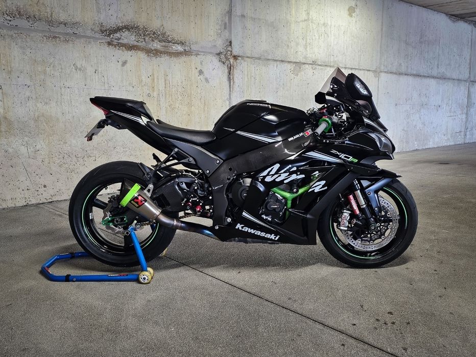 Kawasaki Zx10 R Akrapovic