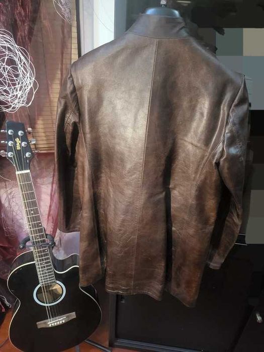 Casaco cabedal castanho. Casaco pele. UNISEXO. Excelente estado