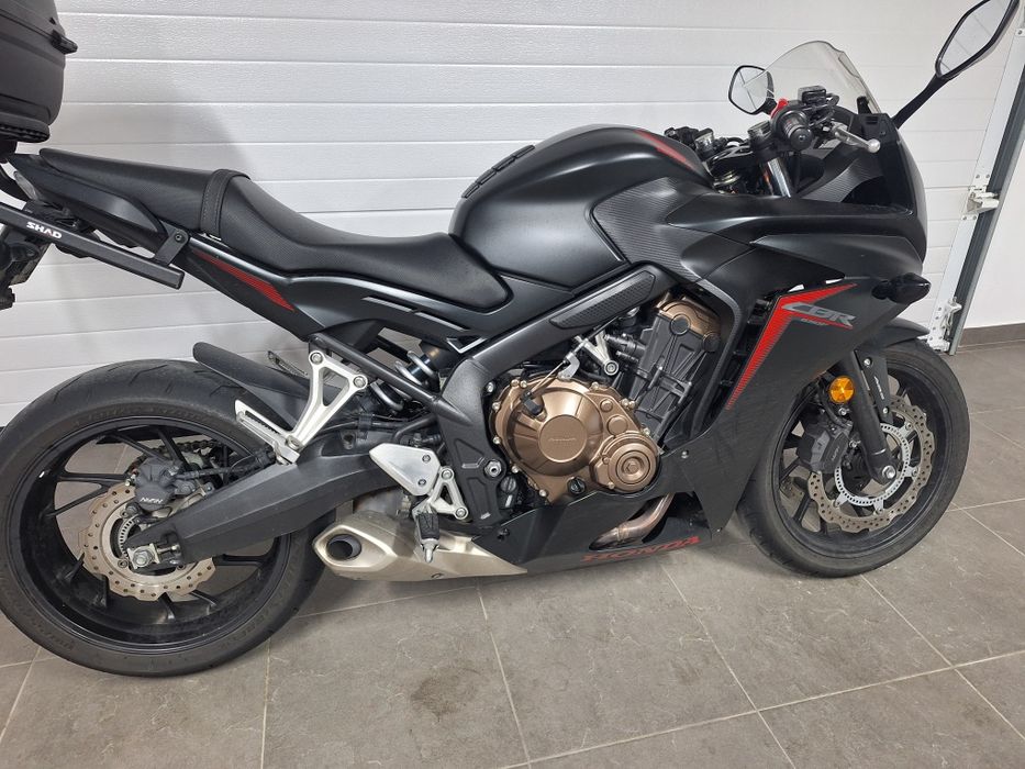 Honda   CBR 650F