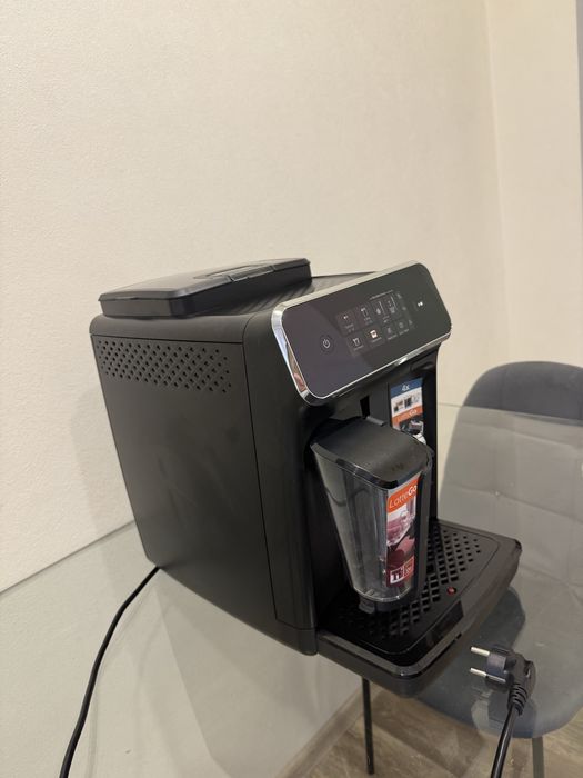 Кофемашина PHILIPS Series 2300 // Кавомашина Philips // кавомашинка в ідеальному стані // смачна кава /