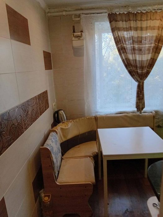 Продам 3-х  місто Покров Дніпропетровська обл. Нікопольський р-н