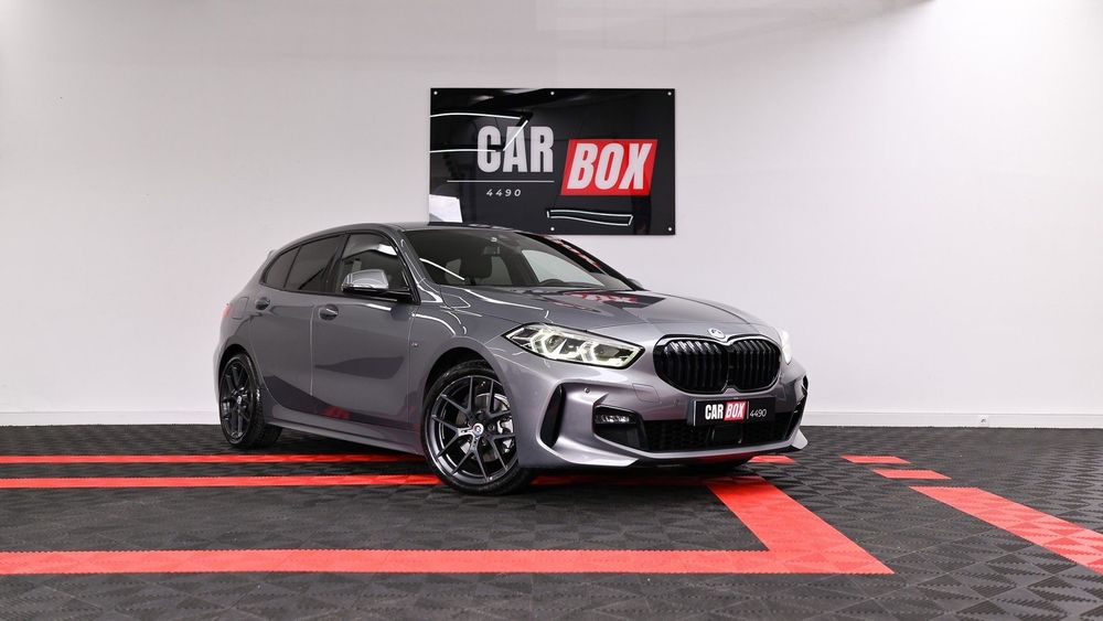 BMW 116 d Pack Desportivo M Auto