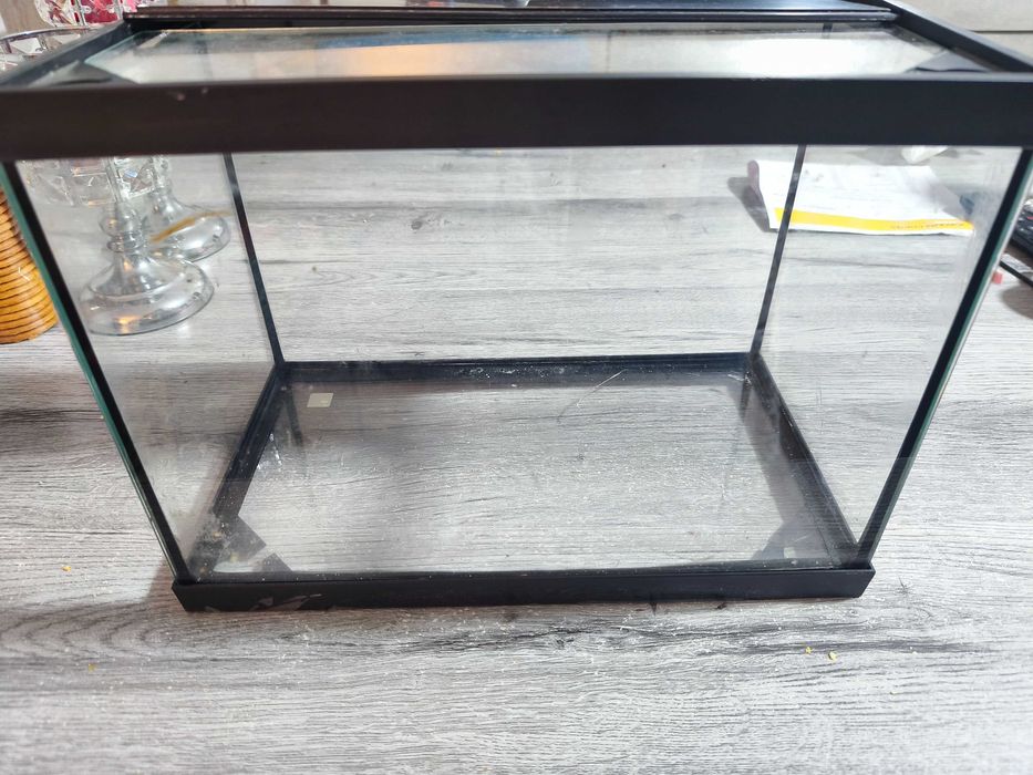 Vendo aquário  30*20*25