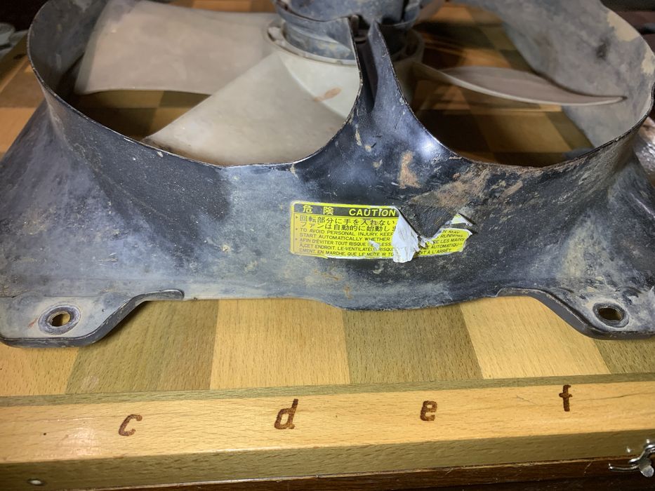 Вентилятор охлаждения toyota carina 2 1990