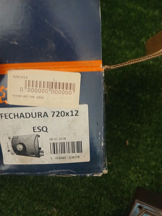 Fechedura nova nunca usada, como se pode ver nas fotos.