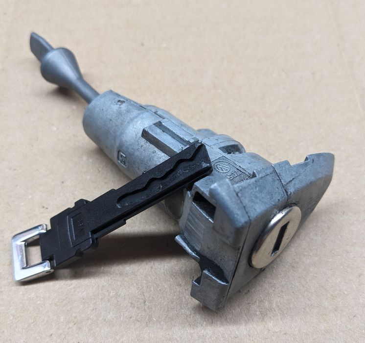 Личинка замок двери ключ vw СС passat