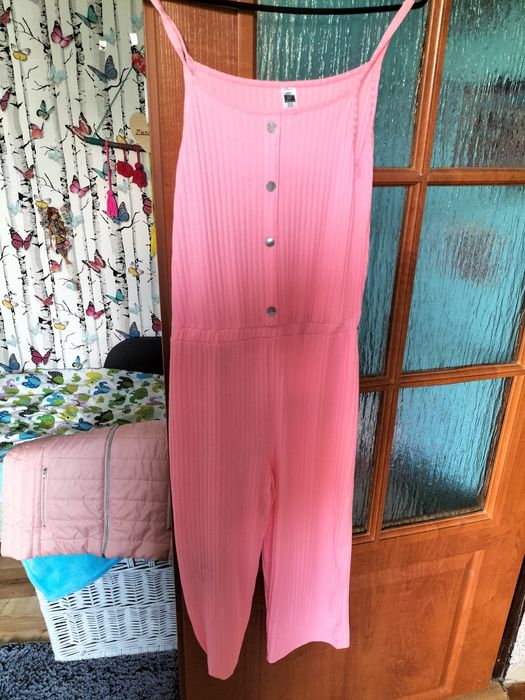 Kombinezon szerokie nogawki