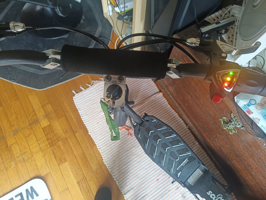 Trotinete citystreet tem 1 ano  que foi comprada