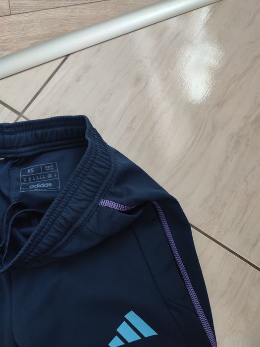 Spodnie dresowe damskie Adidas