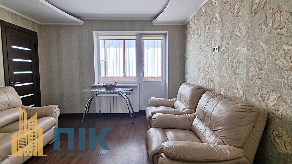 Без %! Оренда, 3к, Лукьянівка, в ул. Ільєнко Юрія (Мельніка), цегляний будинок