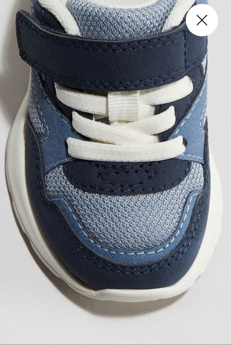 Кросівки HM, дуже легенькі і зручні