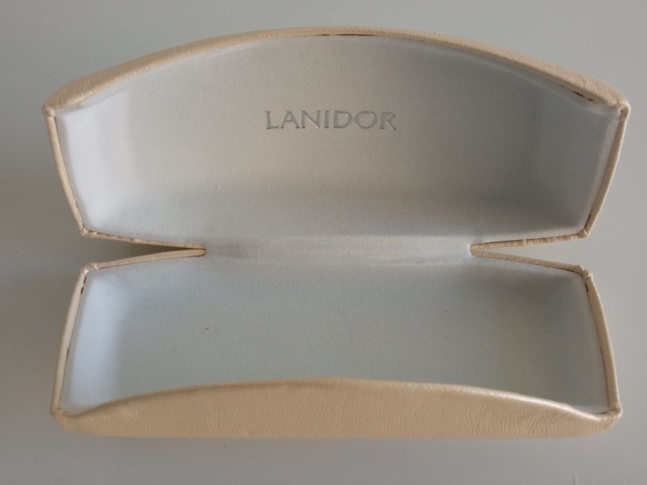 A estrear! - Bolsa para óculos da marca Lanidor