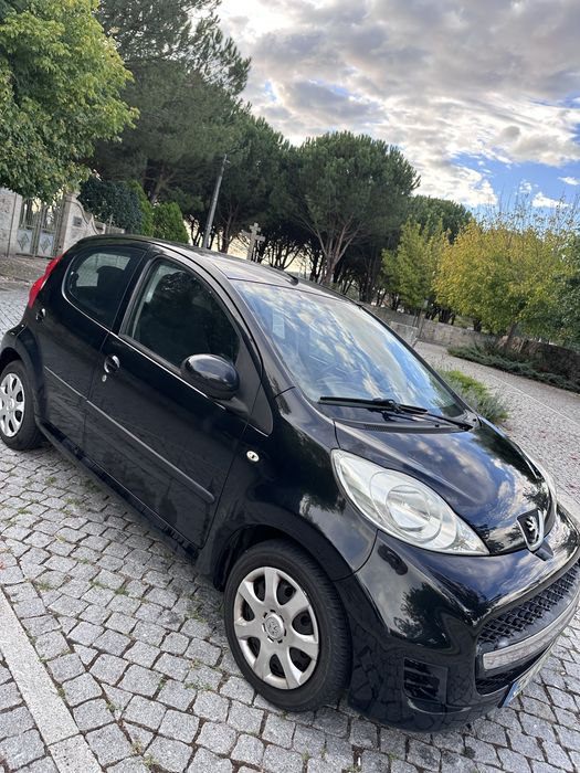 Peugeot 107 1.0 — fotografia 3