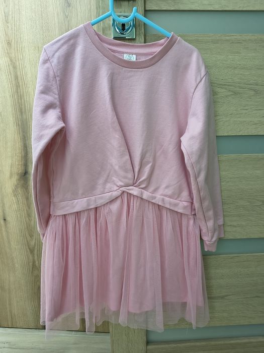 Paka ubrań r.134 dla dziewczynki