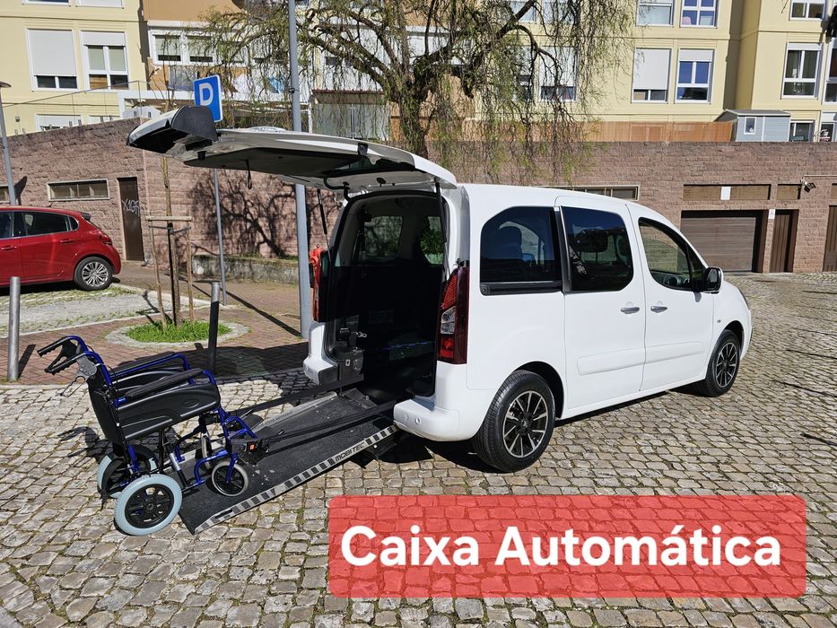Berlingo 1.6 HDI Com Rampa Para Cadeira Rodas / Mobilidade Reduzida
