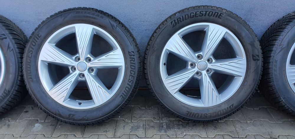 19 5x112 Audi Q3 Q4 q4 etron  oryginalne Koła Zimowe