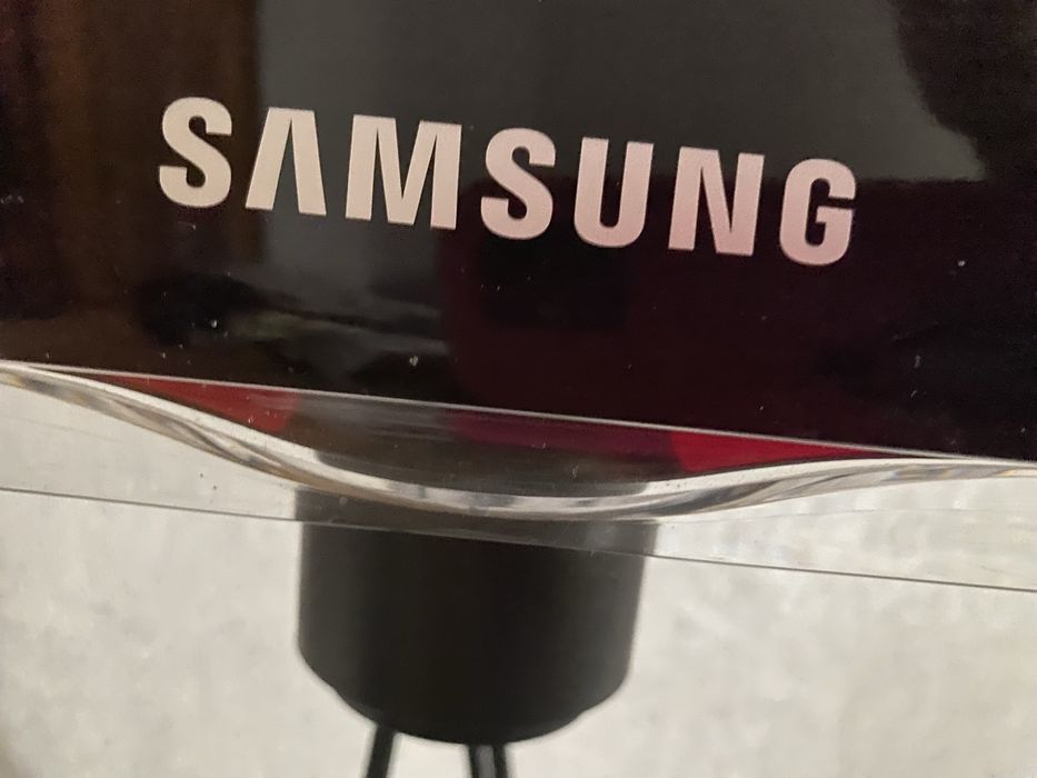 Телевизор samsung