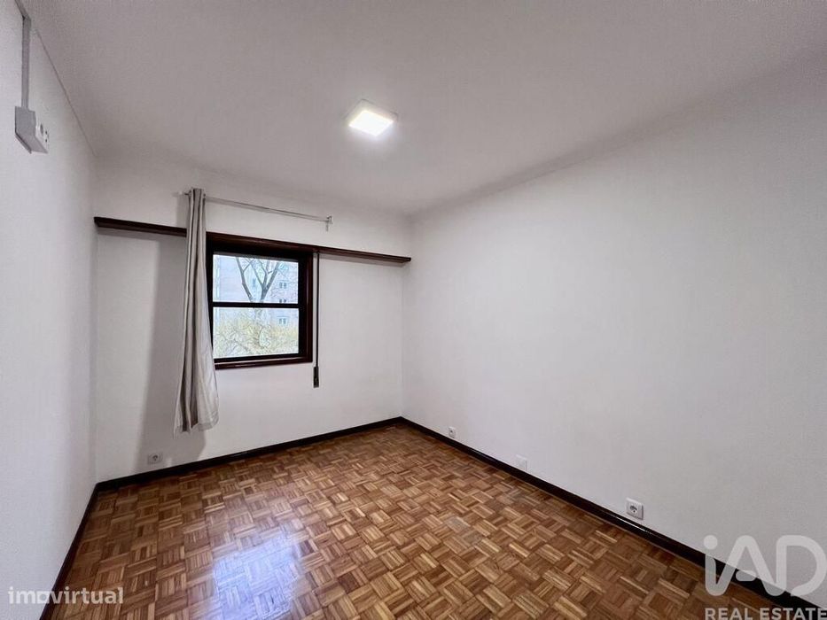 Apartamento T3 em Cedofeita, Santo Ildefonso, Sé, Miragaia, São Nicola