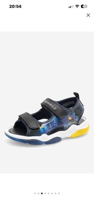 Sandaly batman swiecace nowe