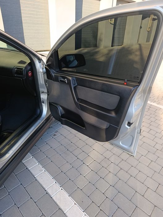 Opel Astra 1.8 бензин газ