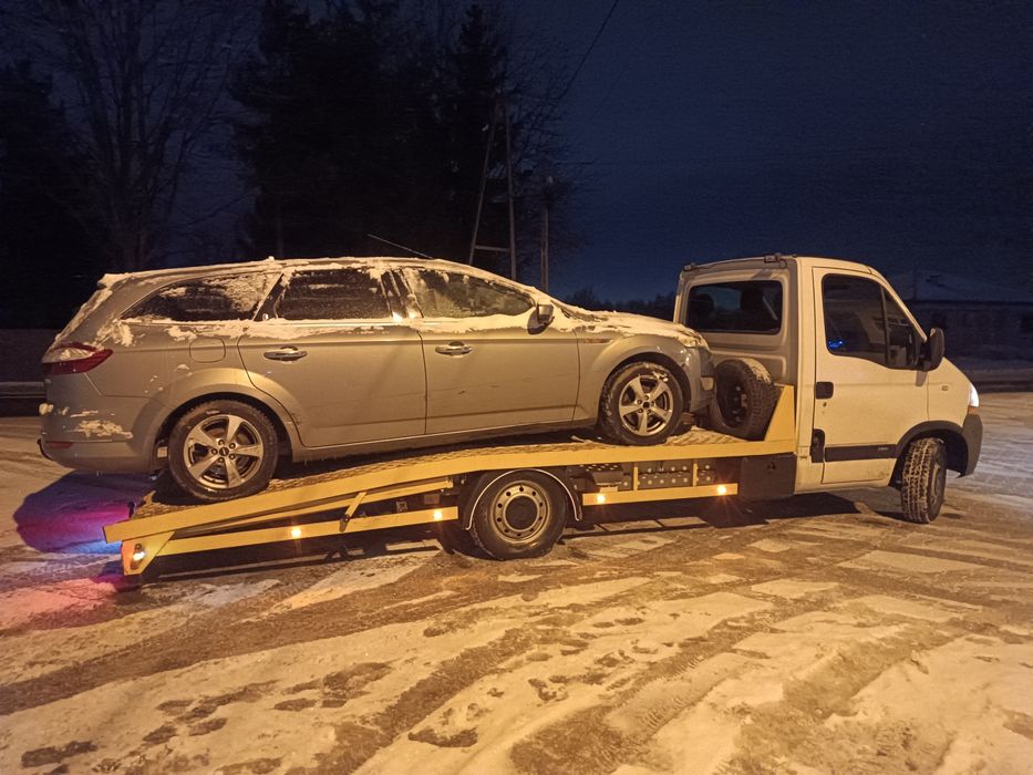 Autolaweta pomoc drogowa transport 24/7