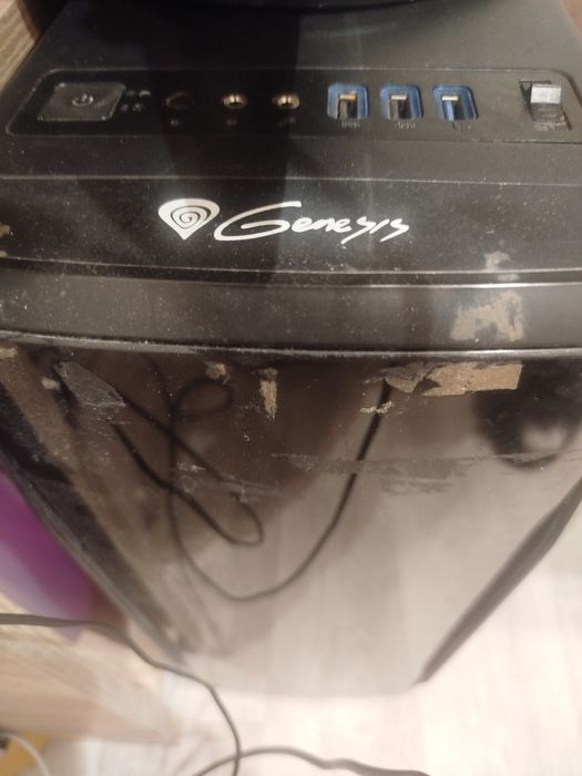 Sprzedam komputer używany w dobrym stanie!