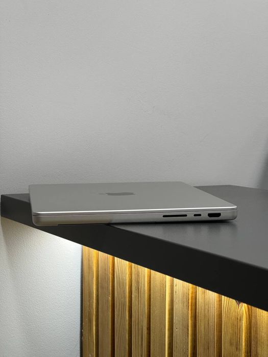 MacBook Pro 14 M2 Pro 2023 16/512gb Silver