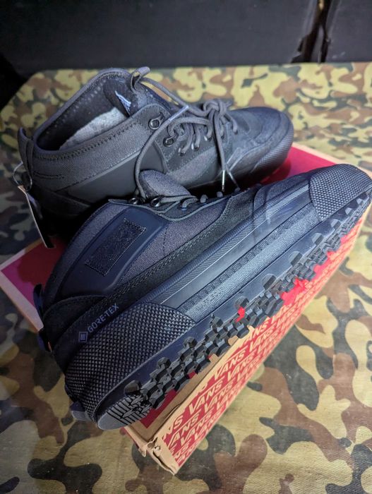 VANS MTE Half Cab Gore-Tex® Insulated Shoe Premium. Кроссовки мужские.