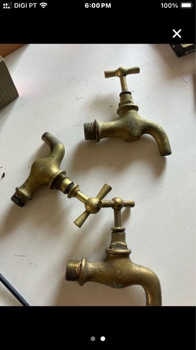 3 torneiras em latao