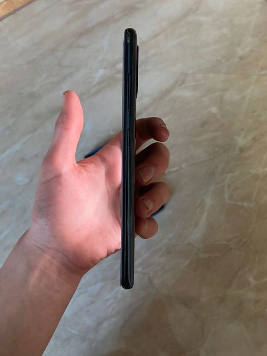 Samsung Galaxy A51 4/64 Хороший стан