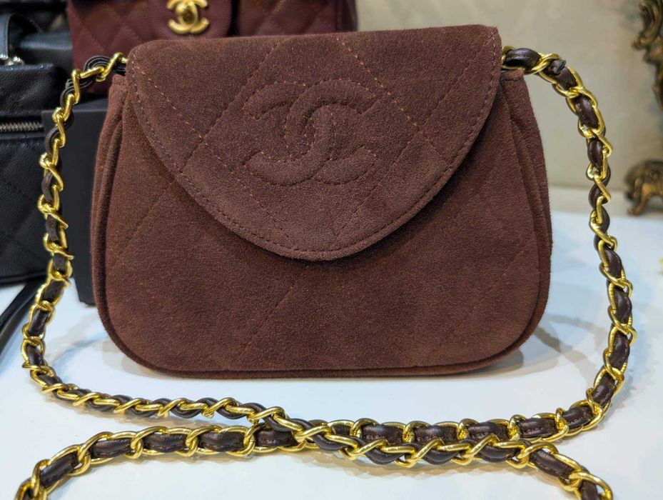 Сумочка Chanel високоякісна замша зверху та натуральна шкіра в середин