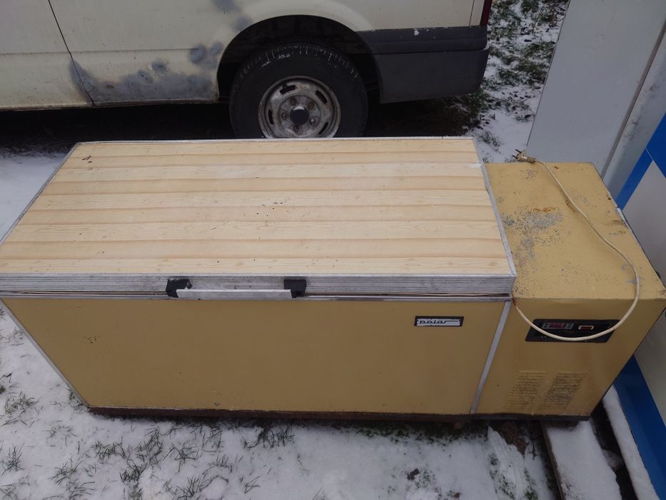 Морозильна камера 500л Polar