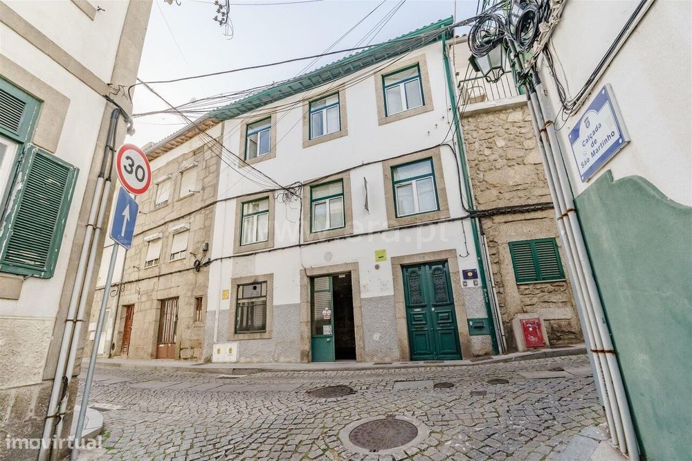Moradia em Banda T4 / Covilhã, Covilhã