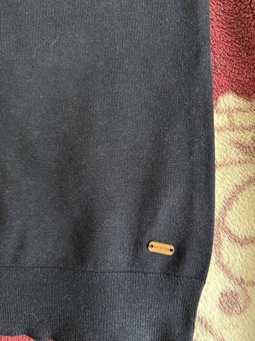 Жилет для мальчика, новый, темно синй цвет, камера цвет не передает