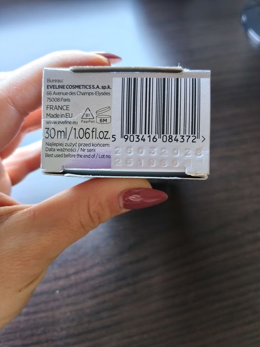 Eveline serum z mikroigłami