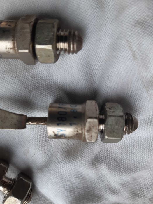 dioda prostownicza SY 180/6