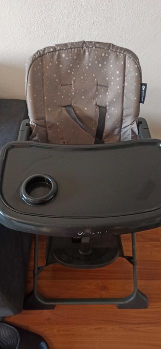 Cadeira de refeição