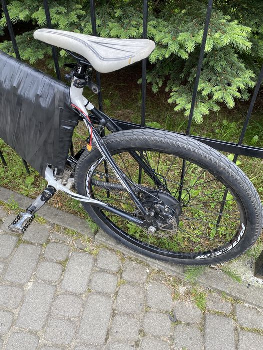 Дешевий Фірмовий Електровелосипед в оренду для курєра 120км запас