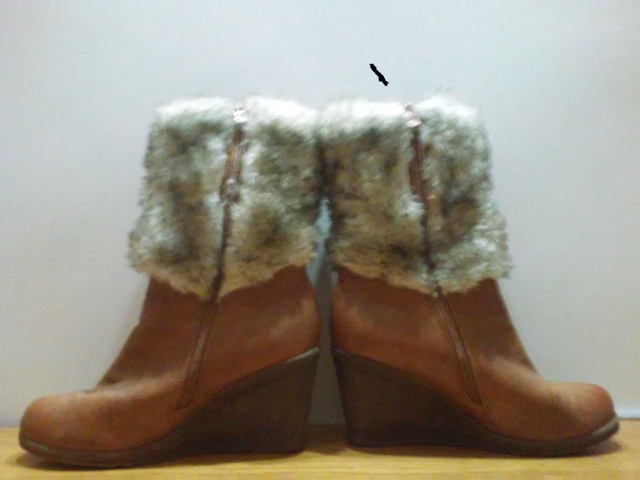 buty   kozaki  z kożuszkiem na koturnie roz. 38