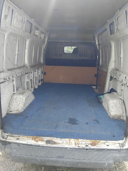Ford  transit 2.4cc