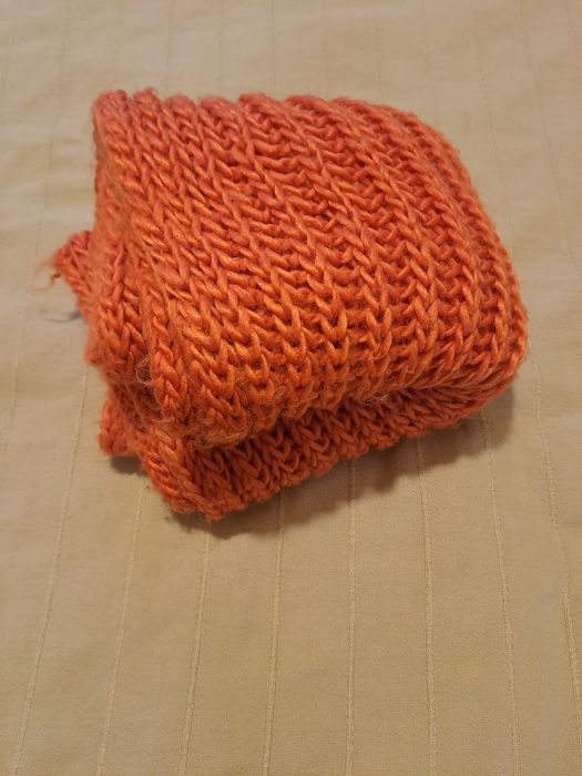 Ciepły komin. Szał. Pomarańczowy