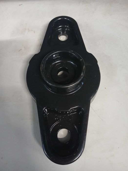 Wspornik/mocowanie noża do hedera do kukurydzy NEW HOLLAND 322630,250