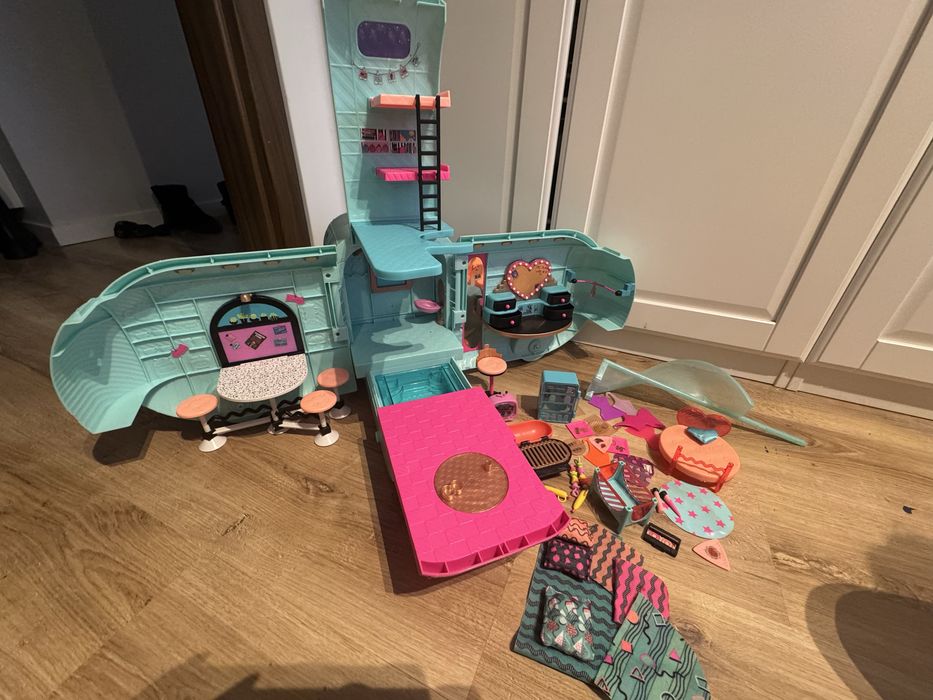 Kamper L.o.l. Surprise Lol